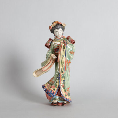 A Chinese Foshan Ceramic Japanese Lady Statue