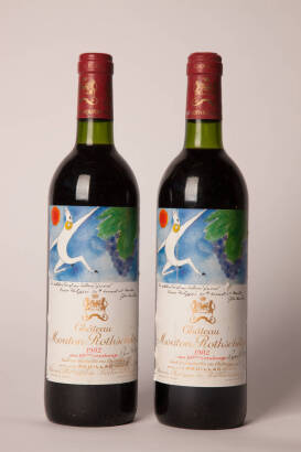 (2) 1982 Chateau Mouton Rothschild, Pauillac