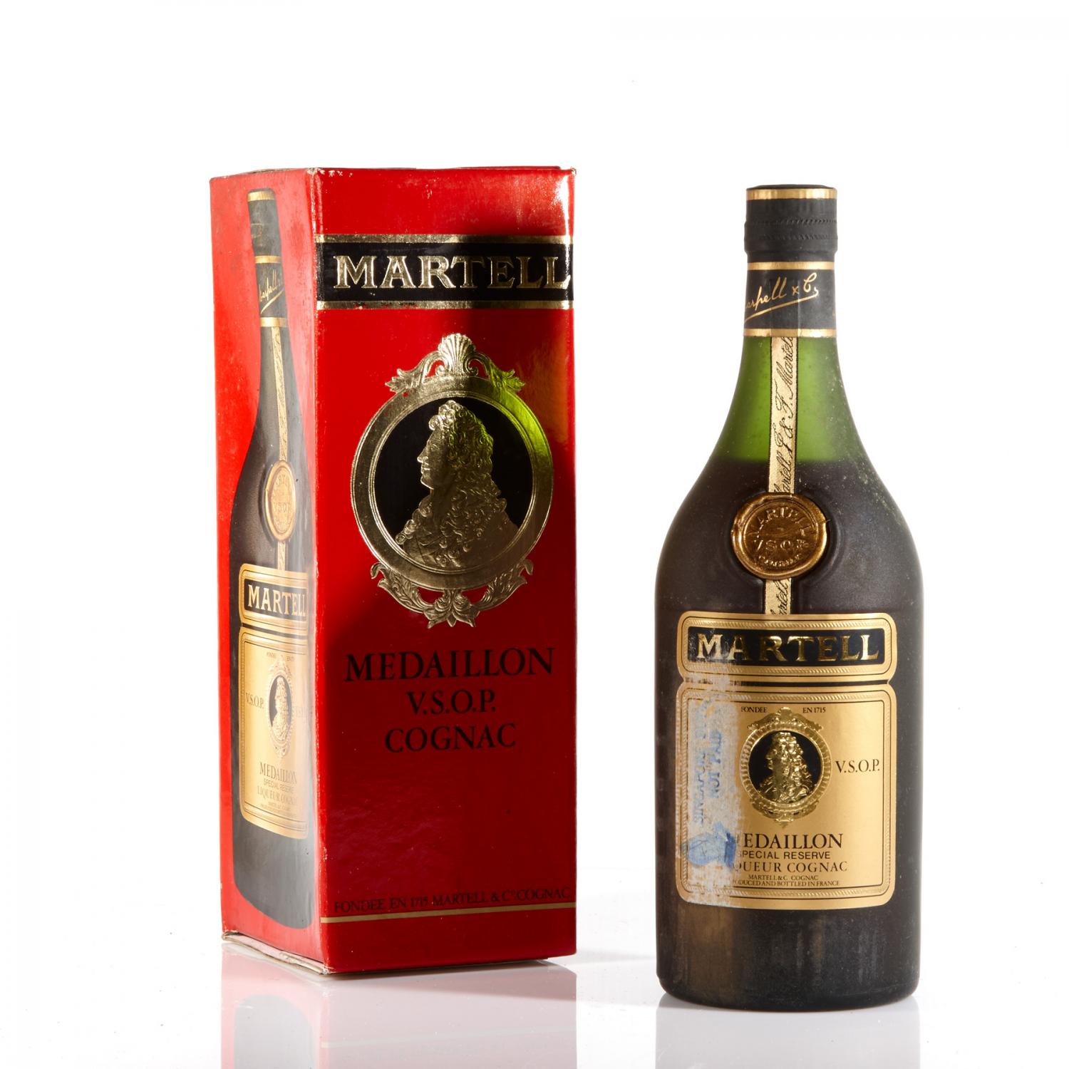 1) Martell Medaillon Special Reserve Liqueur Cognac VSOP Fondee En