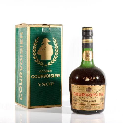 (1) Courvoisier Cognac V.S.O.P, France, 700ml (boxed)