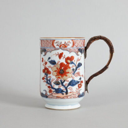 A Chinese Qing Dynasty Kangxi Period Blue and Iron-red Gilt 'Floral' Mug