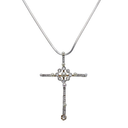 18ct White Gold Large Diamond Cross Pendant