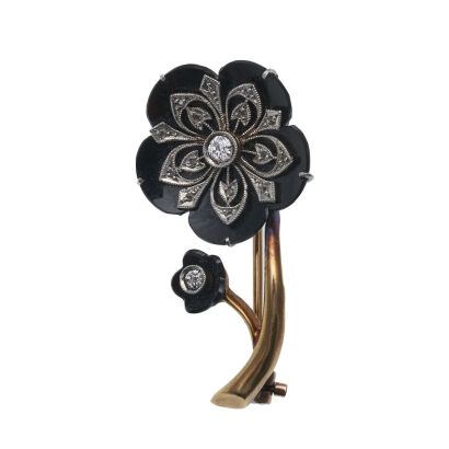 18ct Onyx Flower Brooch