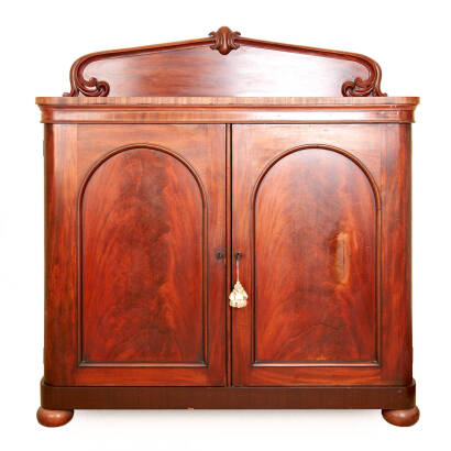 Victorian Mahogany Chiffonier