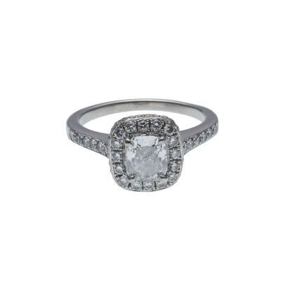 Platinum Diamond Halo Ring