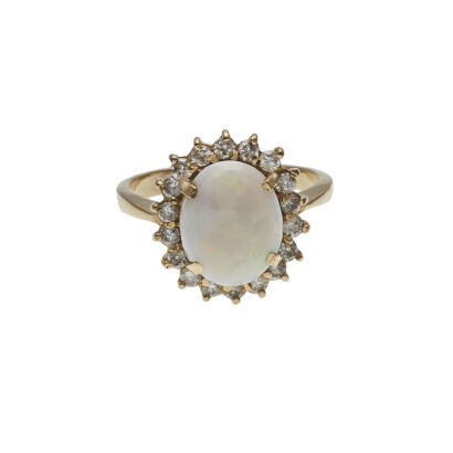 18ct Opal and Diamond Ring