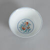 A Chinese Blue and Famille Verte 'Sanduo' Bowl (Da Qing Qianlong Nian Zhi Mark) - 2