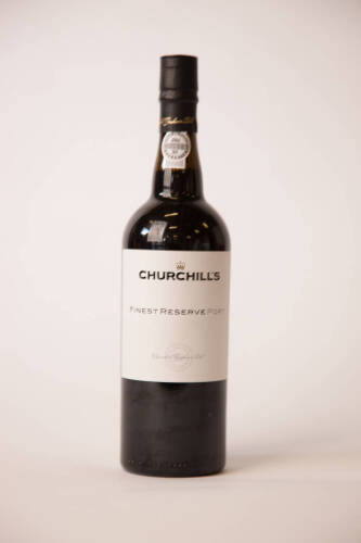 (1) NV Churchills Finest Reserve, Oporto