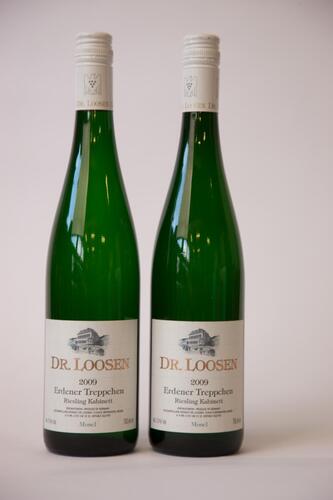 (2) 2009 Dr Loosen Erdener Treppchen Kabinett, Mosel Saar Ruwer