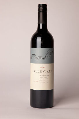 (1) 2010 Alluviale Merlot Cabernet Sauvignon , Hawkes Bay