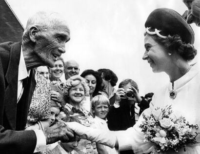 Haere Mai to the Queen from Hori Paki, New Zealand's oldest man in Hamilton