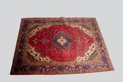 A Hand-Knotted Wool Pile Iranian Hamadan Rug