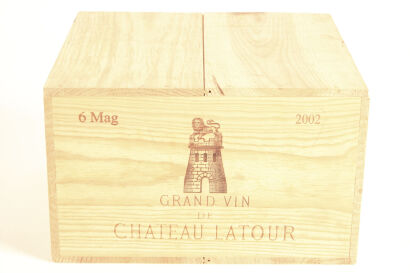 (6) 2002 Chateau Latour, Pauillac (OWC) [JR17.5] [RP95]
