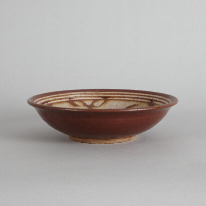 An Early Len Castle Bowl