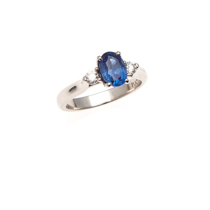 A Platinum 1.58ct Sapphire and Diamond Ring