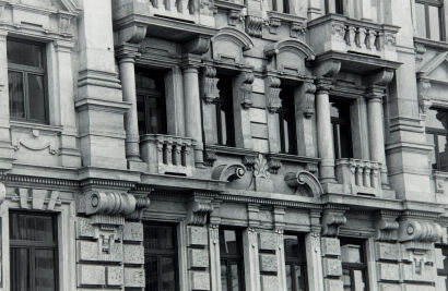 PETER PERYER Building Facade, Frankfurt