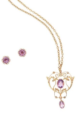 An Edwardian Amethyst Pendant and Earrings