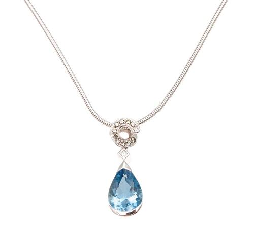 18ct Aquamarine and Diamond Pendant