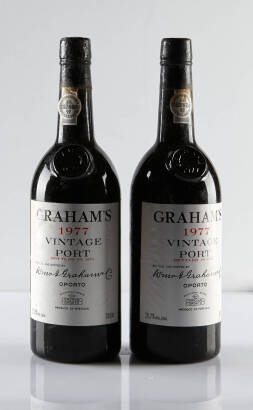 (1) 1977 Grahams Vintage Port