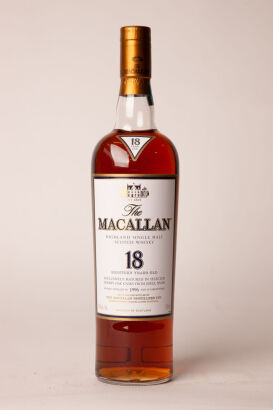 (1) The Macallan Single Malt distilled 1996 18 year old 700ml