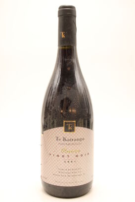 (1) 2001 Te Kairanga Estate Reserve Pinot Noir, Martinborough
