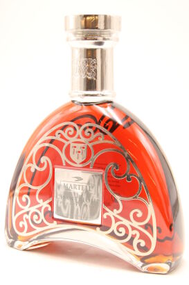 (1) Martell Chanteloup Perspective, 40%ABV, 700ml (GB)