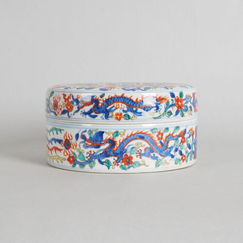 A Chinese Underglazed-Blue and Famille Verte 'Dragon' Lidded Box (Da Ming Jiajing Nian Zhi Mark)