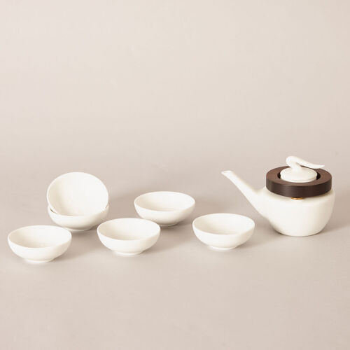 A Chinese Incised 'Cloud' Tea Set - 7 Pieces