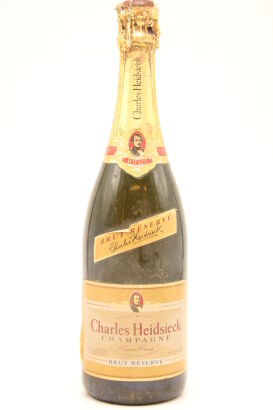 (1) NV Charles Heidsieck Brut Reserve, Champagne, Circa 1980's [JR17.5] (CRC)