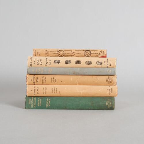 VIRGINIA WOOLF Six Titles