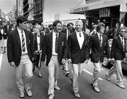 New Zealand's Olympic team marches through Wellington City upon their return from Los Angeles, 1984