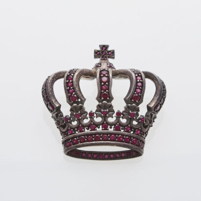 Justin Davis Crown Pendant