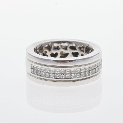 18ct White Gold Double Row Princess Cut Diamond Ring