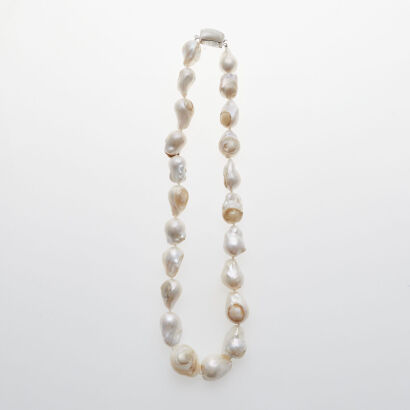 Baroque Pearl Necklace