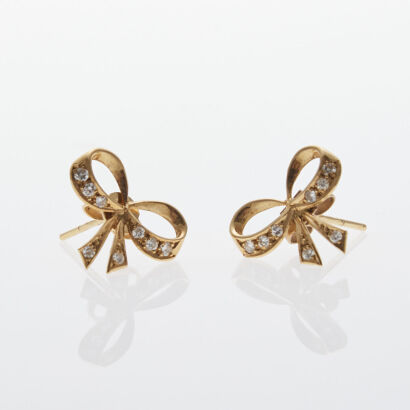 18ct Diamond Bow Earrings