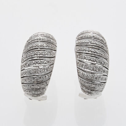 18ct White Gold Diamond Earrings