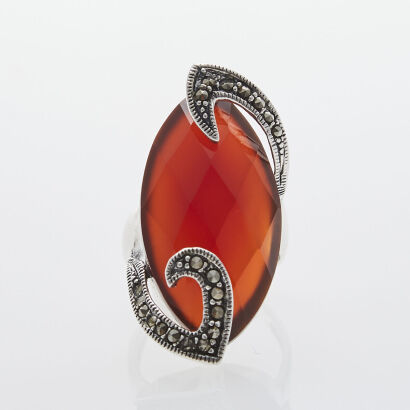 Carnelian and Marcasite Silver Ring