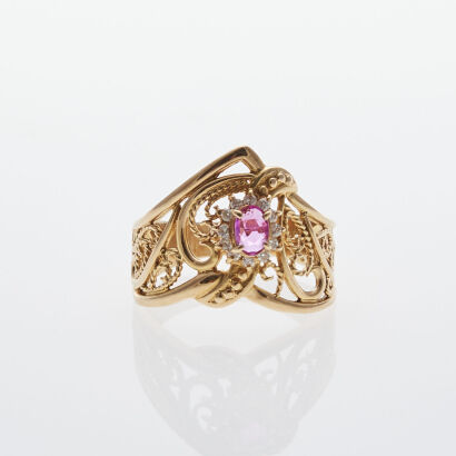 18ct Ruby and Diamond Filigree Ring