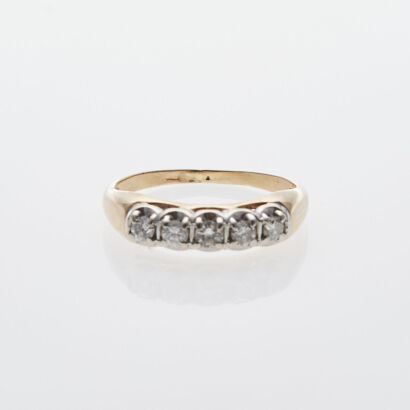 9ct Five Stone Diamond Ring
