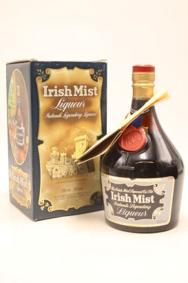 (1) Irish Mist liqueur, cicra 1980s (GB)