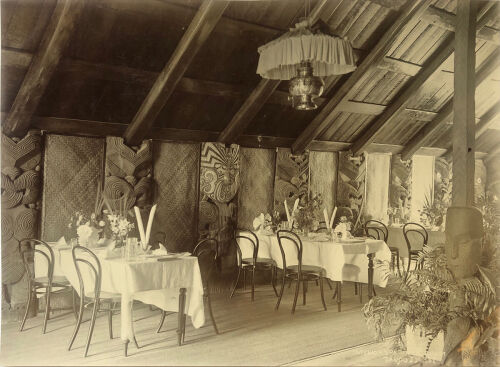 JOSIAH MARTIN Spa Hotel, Taupō