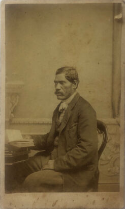 SWAN AND WRIGGLESWORTH Carte de Visite of a Māori Man