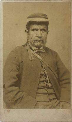 PHOTOGRAPHER UNKNOWN Carte de Visite of Toma Tauwhati