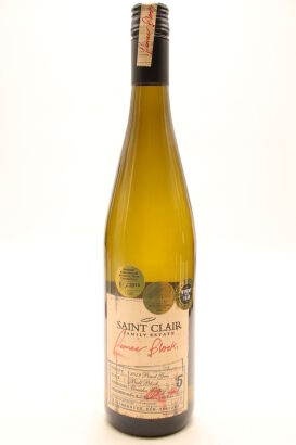 (1) 2012 Saint Clair Pioneer Block 5 Bull Block Pinot Gris, Marlborough