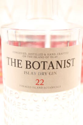 (1) 1x The Botanist Gin, 700ml & 4x East Imperial Tonic Water, 500ml