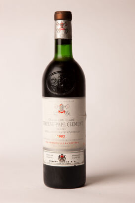 (1) 1982 Chateau Pape Clement, Graves