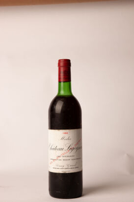 (1) 1982 Chateau Sigognac, Medoc