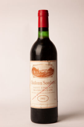 (1) 1982 Chateau Soutard, St Emilion