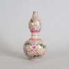 A Chinese Double-Gourd Enamel 'Floral' Vase (Da Qing Qianlong Nian Zhi Mark) - 2