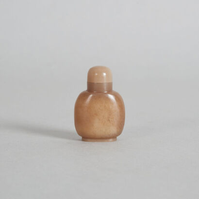 A Chinese Qing Dynasty Hetian Jade Carved Snuff Bottle